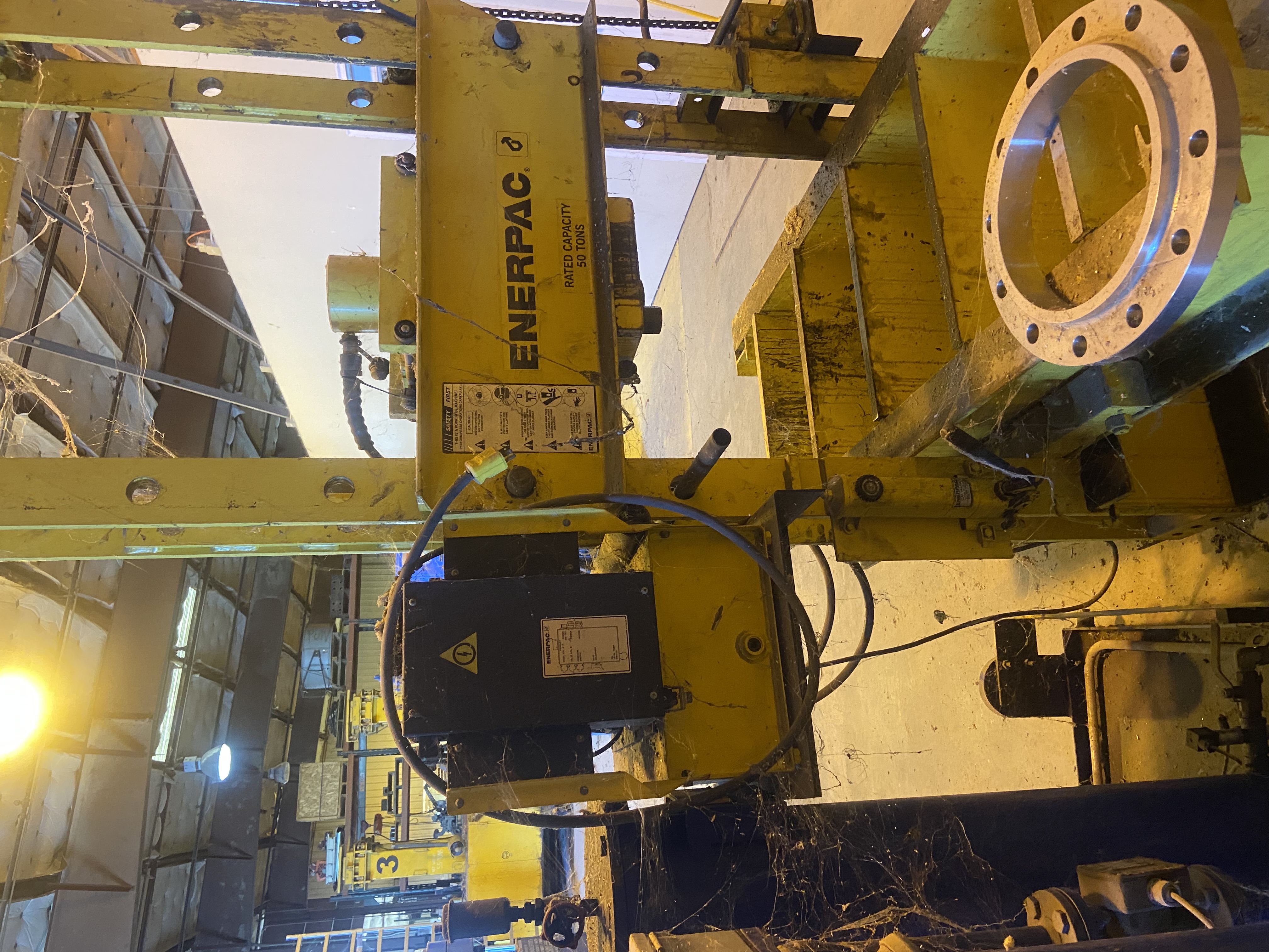 50 Ton Hydraulic Press - Image 3